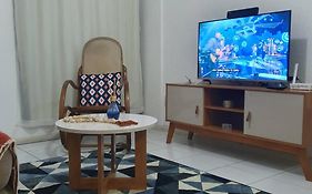 Apartamento quarto e sala na Pituba a 700m da praia